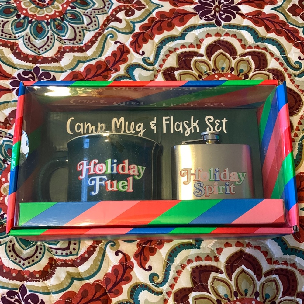 Camp mug and flask holiday set